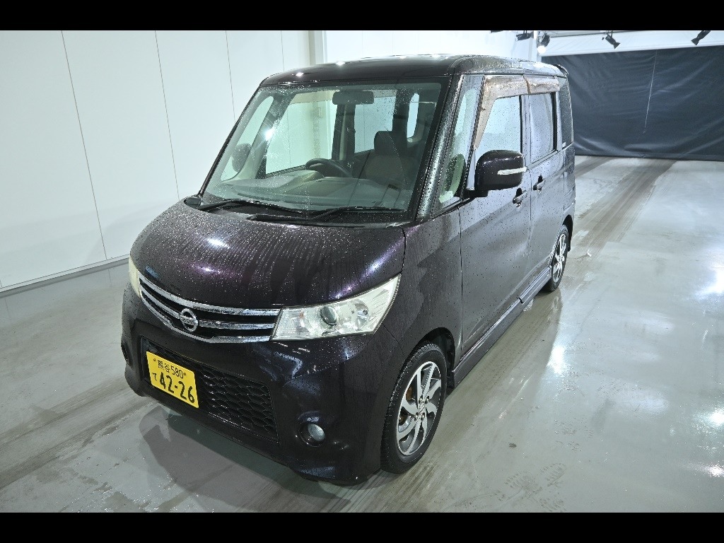 NISSAN ROOX