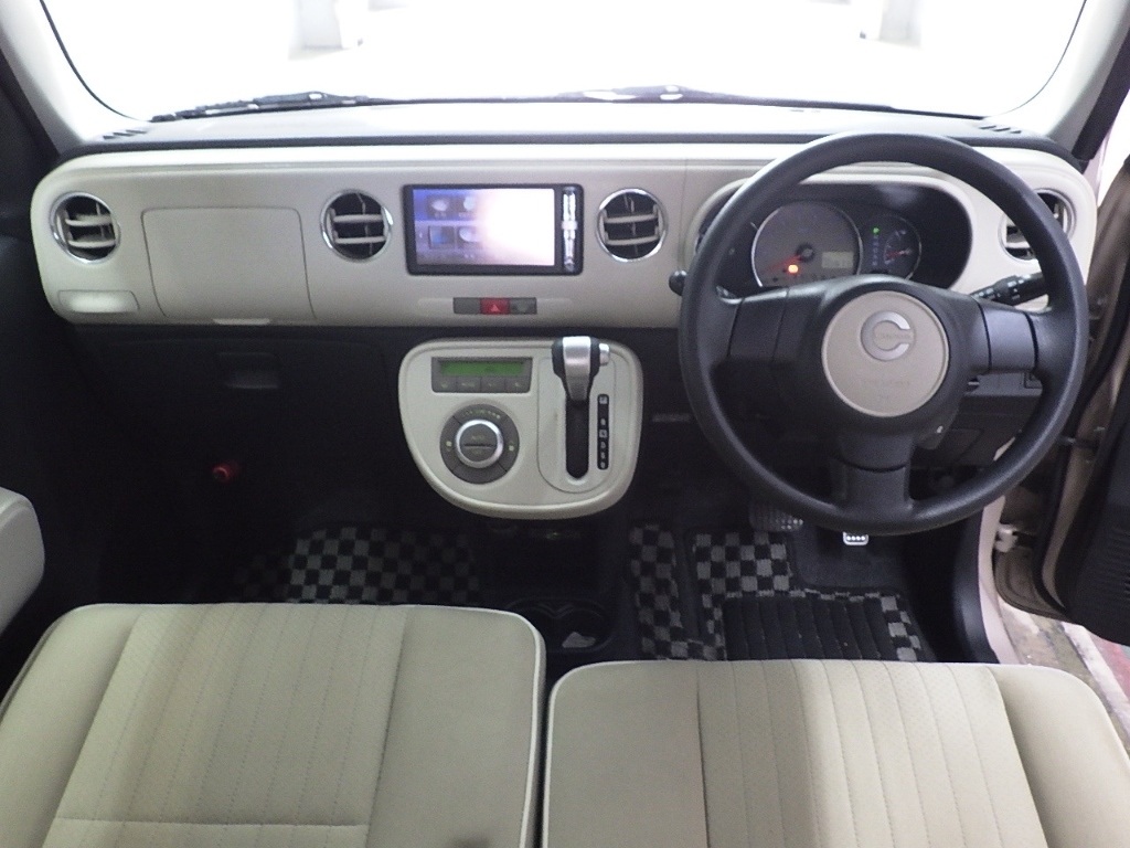 DAIHATSU MIRA COCOA