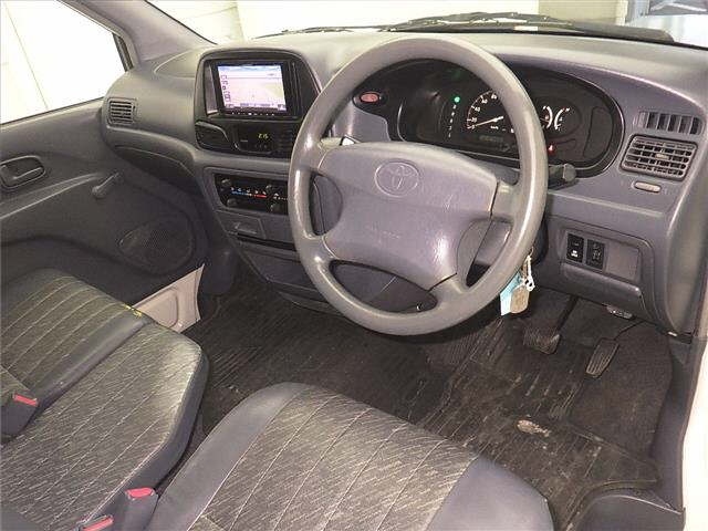 TOYOTA TOWN ACE