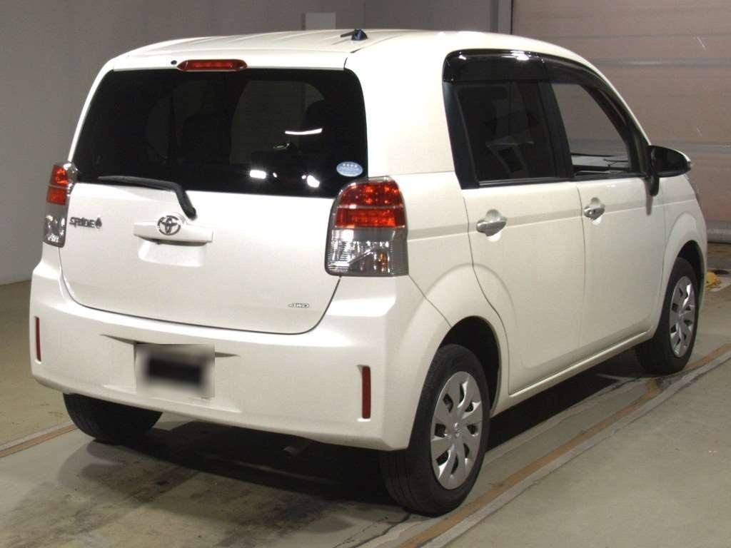 TOYOTA SPADE