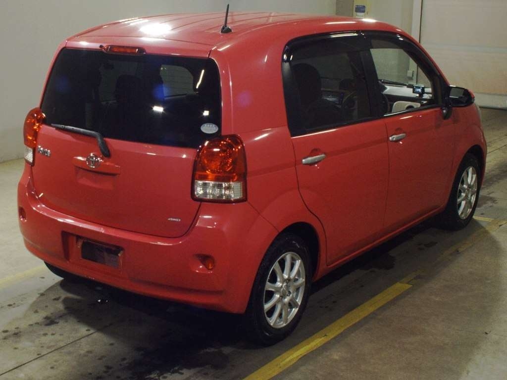 TOYOTA PORTE