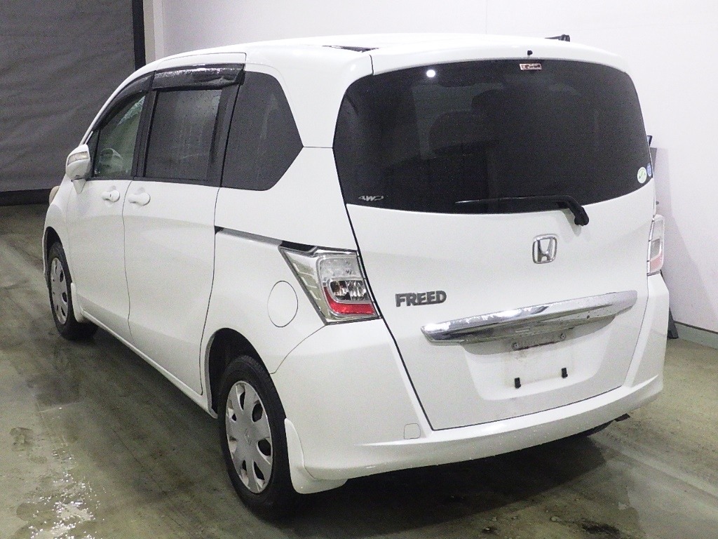 HONDA FREED