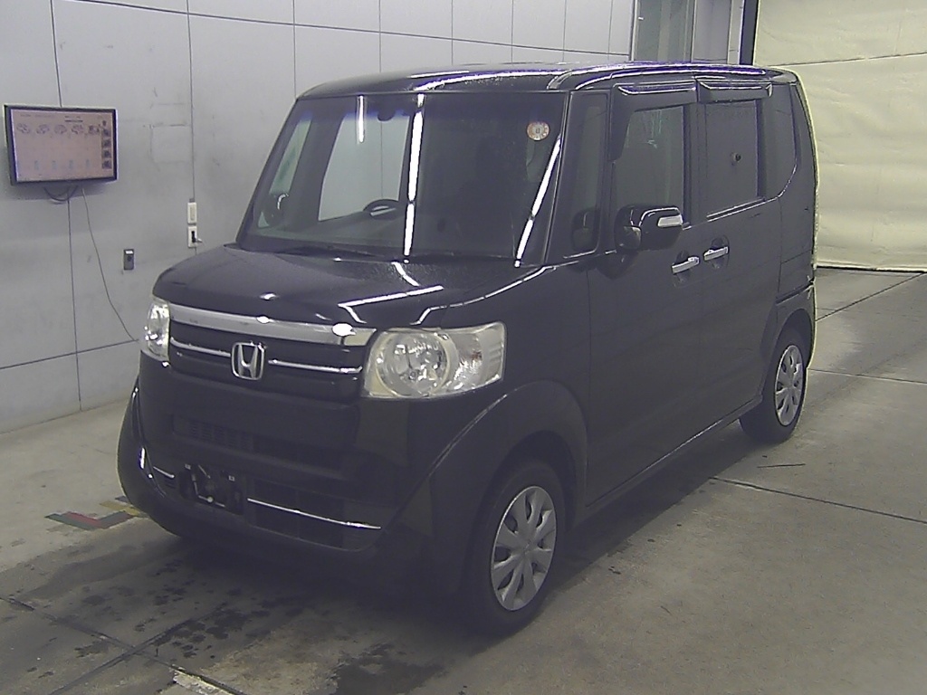 HONDA N-BOX