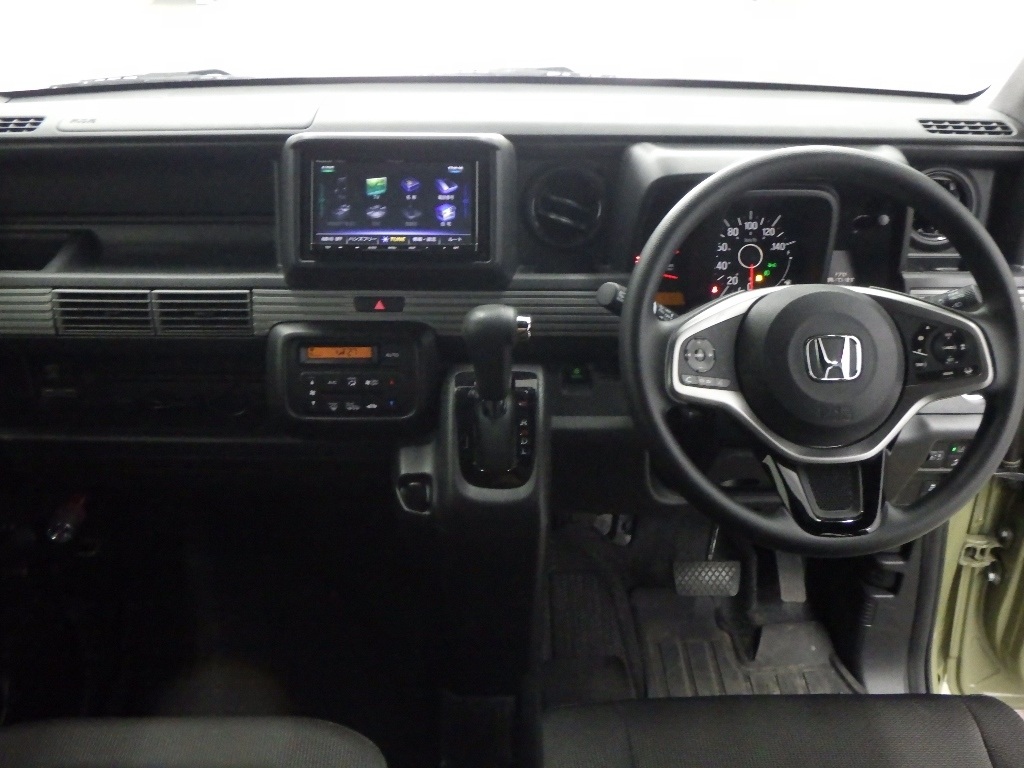 HONDA N-VAN
