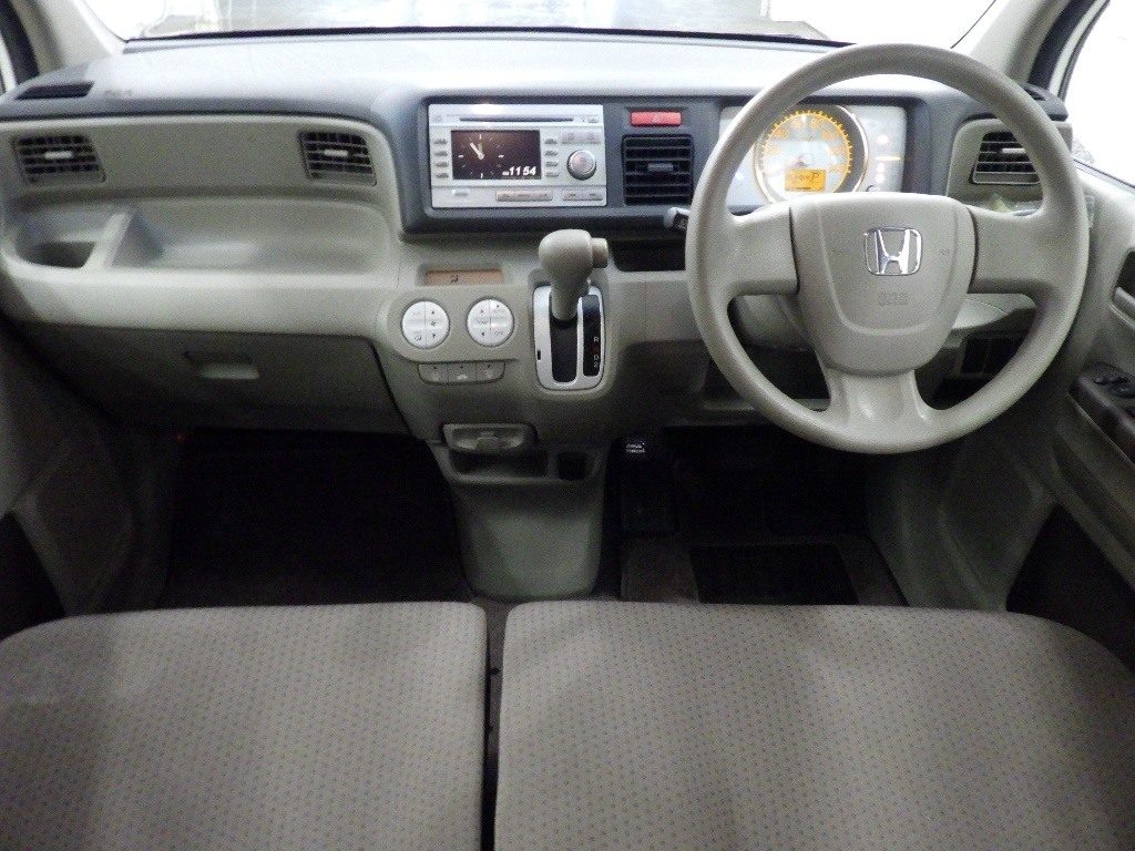 HONDA LIFE