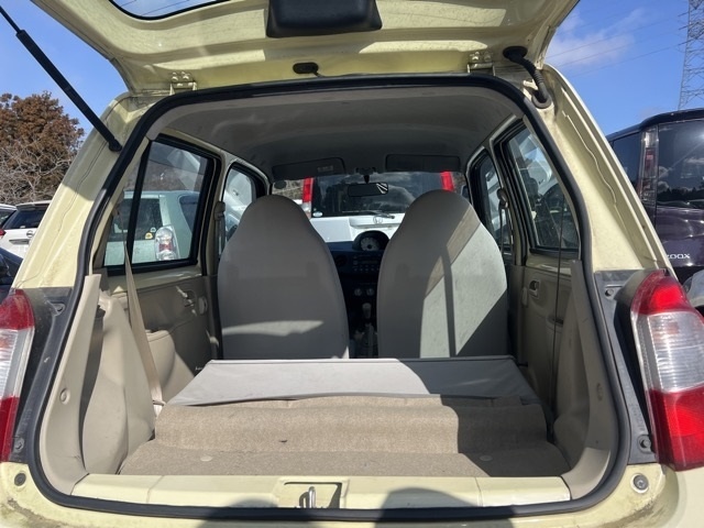 DAIHATSU ESSE