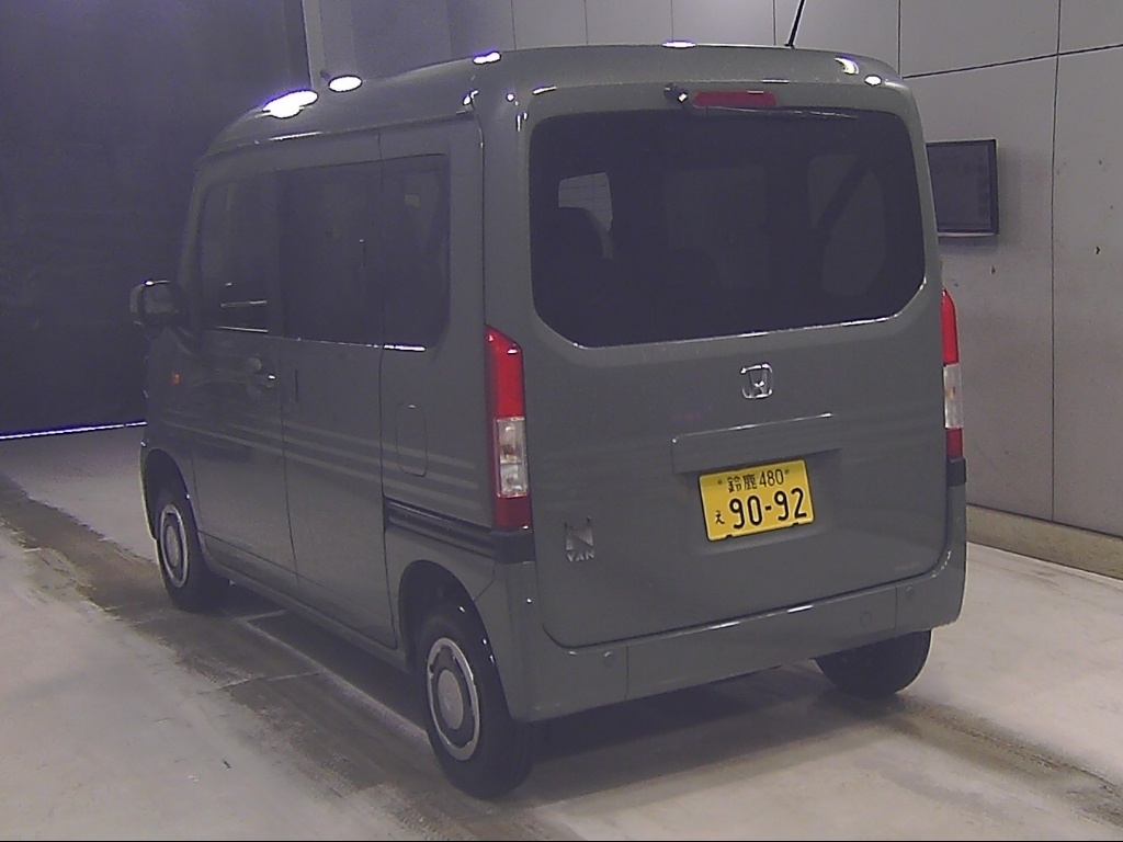 HONDA N-VAN