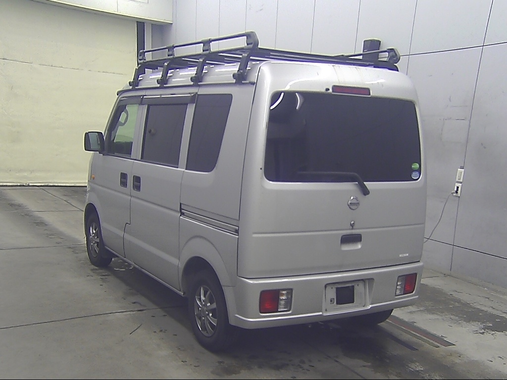NISSAN NV100 CLIPPER