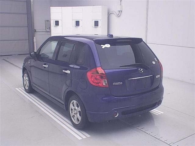 MAZDA VERISA