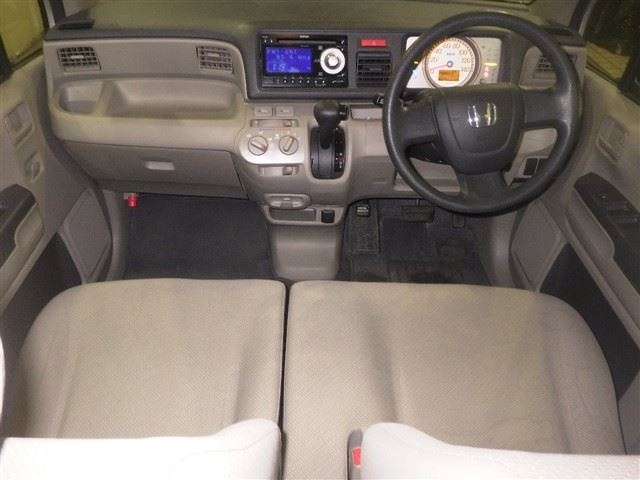 HONDA LIFE