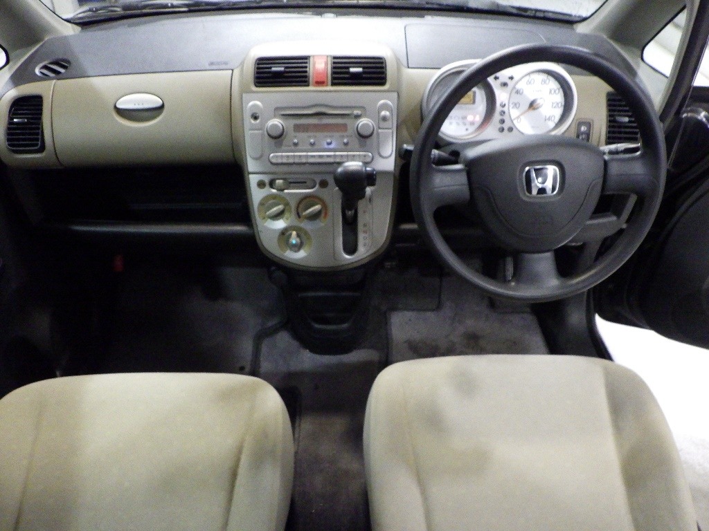 HONDA LIFE