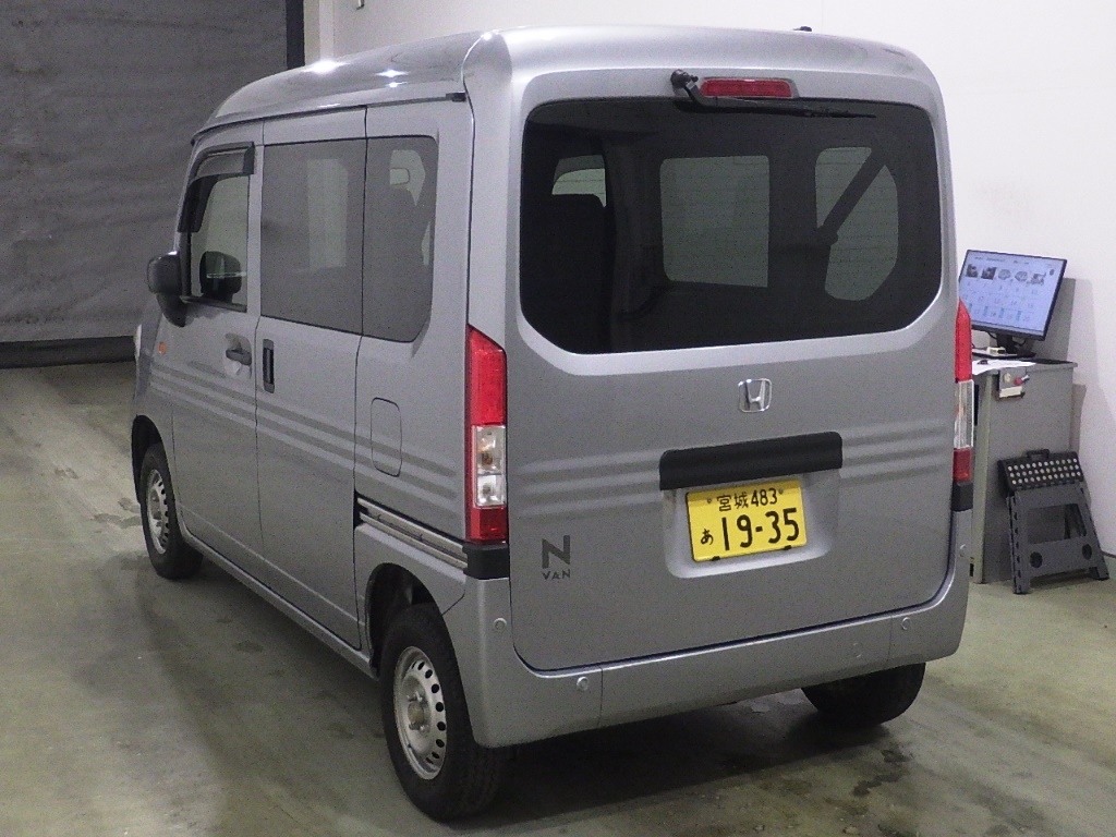 HONDA N-VAN