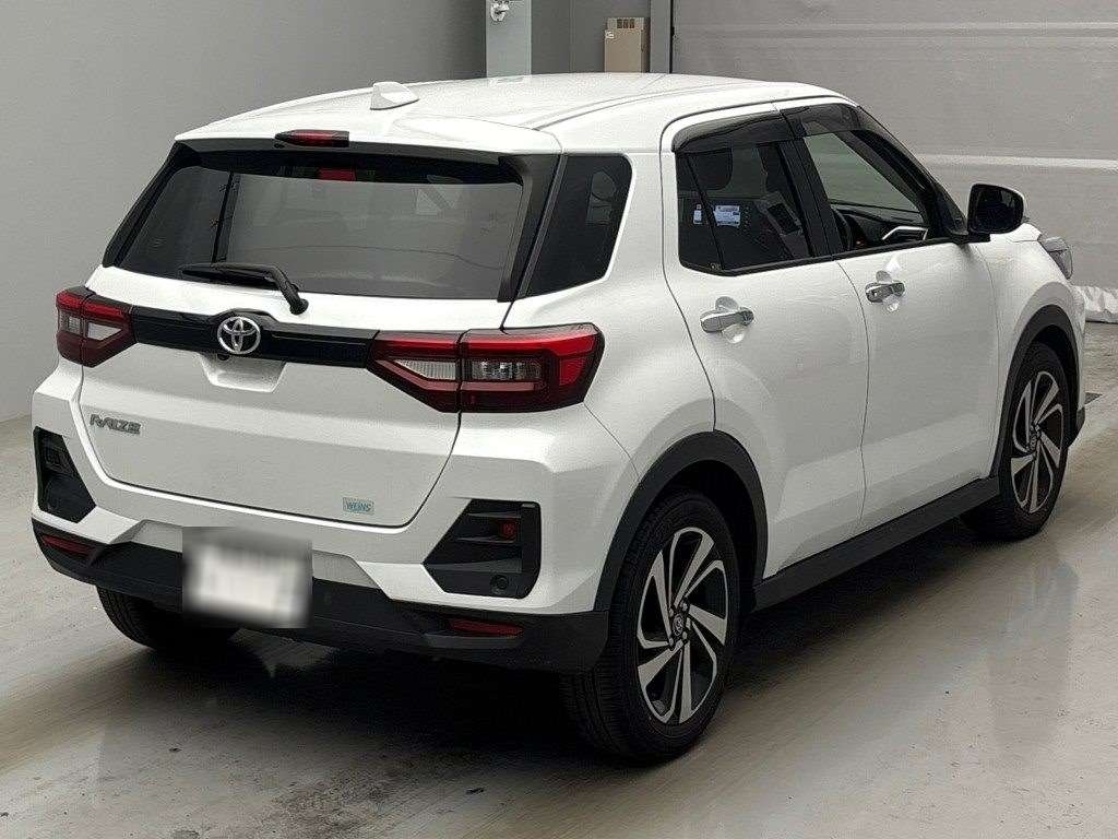 TOYOTA RAIZE