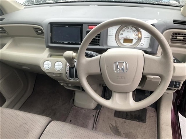 HONDA LIFE