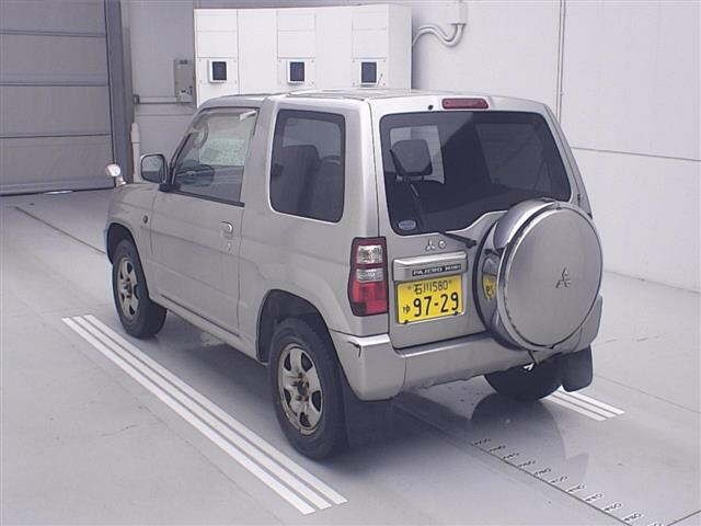 MITSUBISHI PAJERO MINI