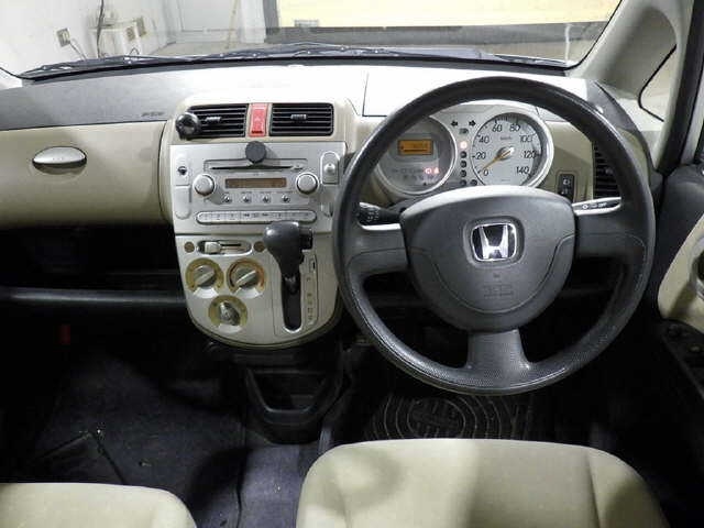 HONDA LIFE