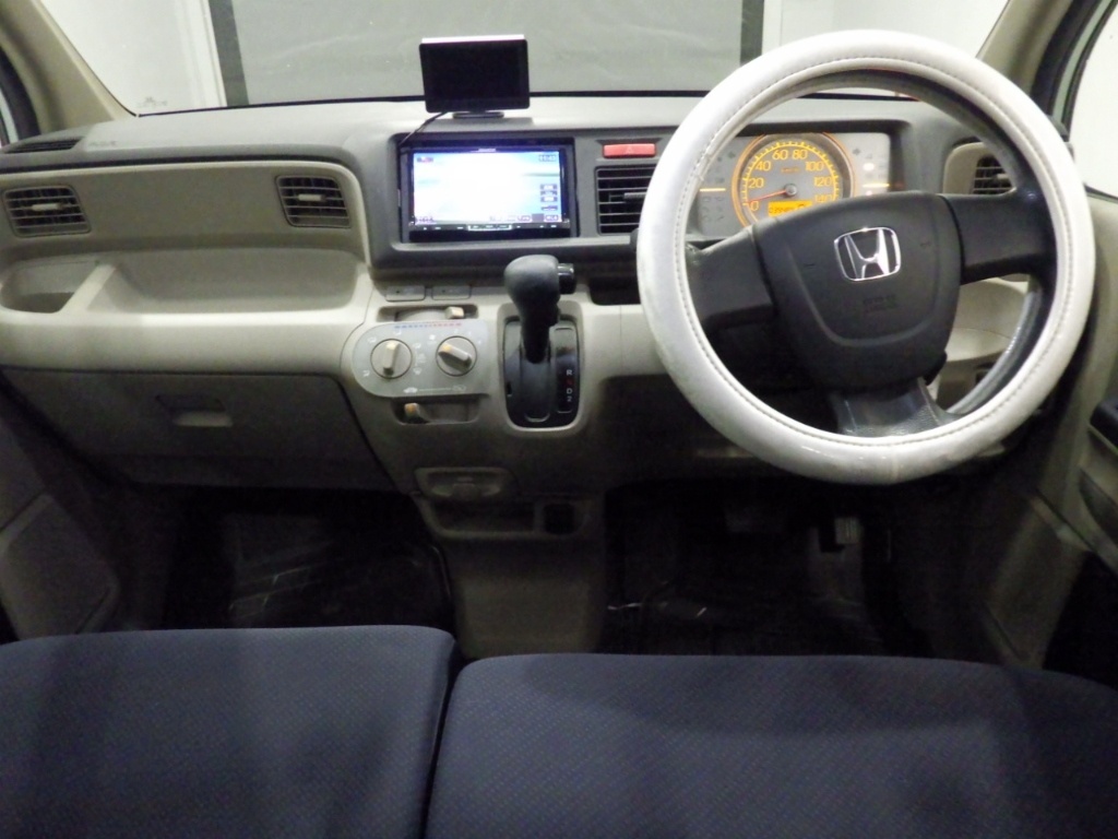 HONDA LIFE