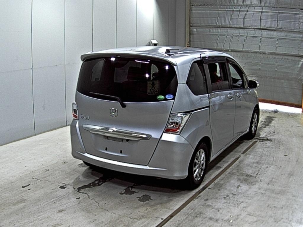 HONDA FREED