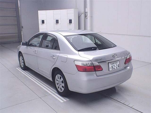 TOYOTA PREMIO