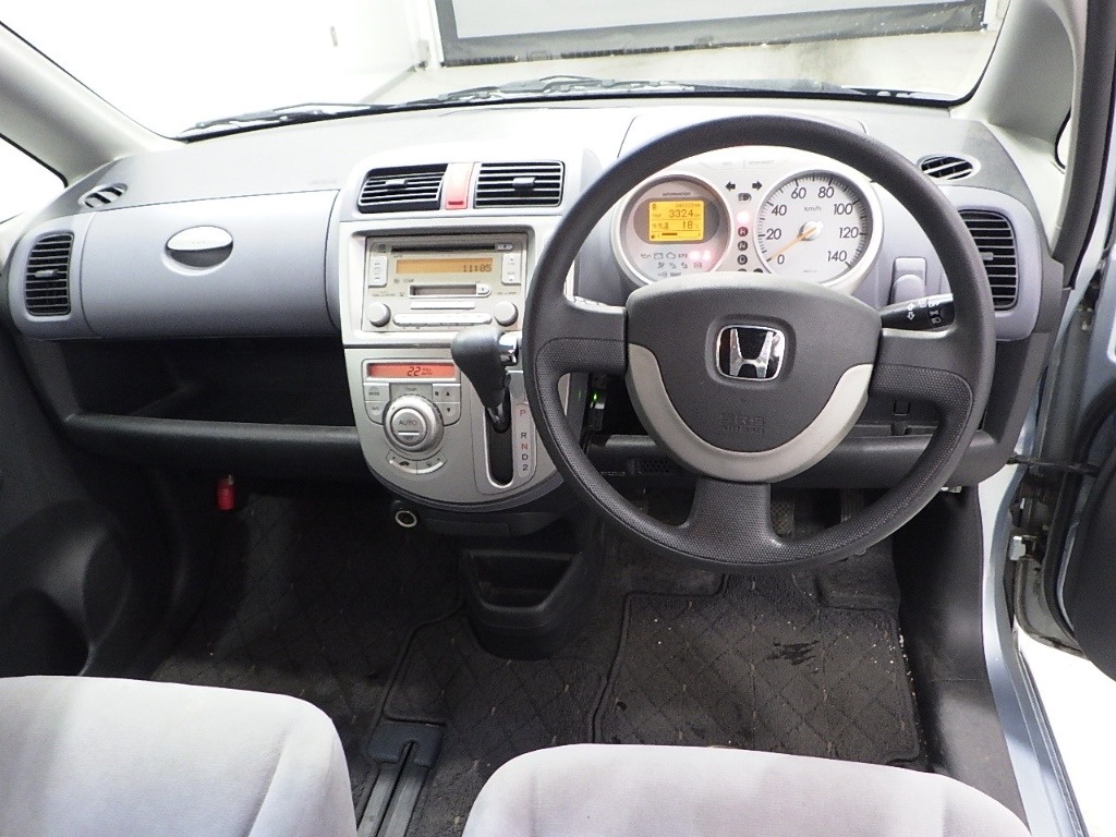 HONDA LIFE