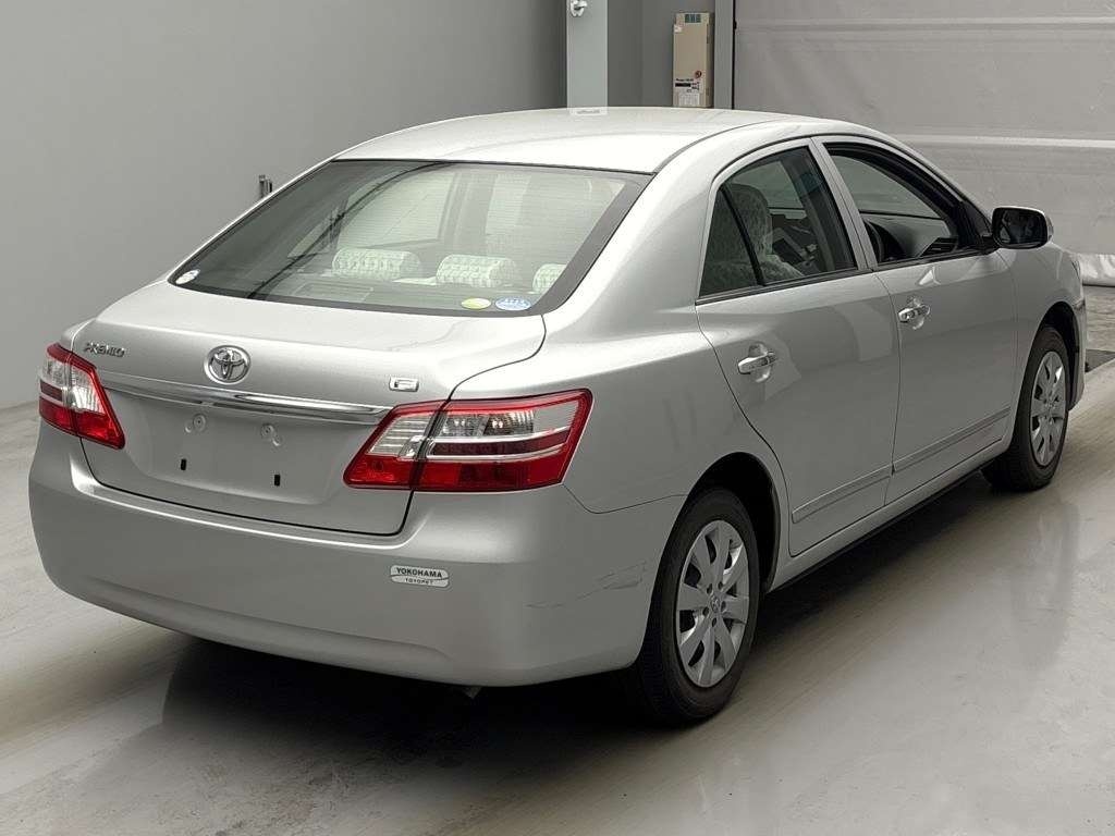 TOYOTA PREMIO