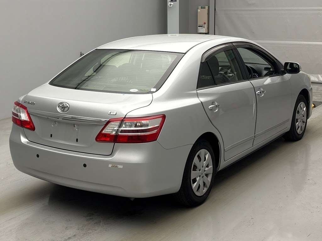 TOYOTA PREMIO