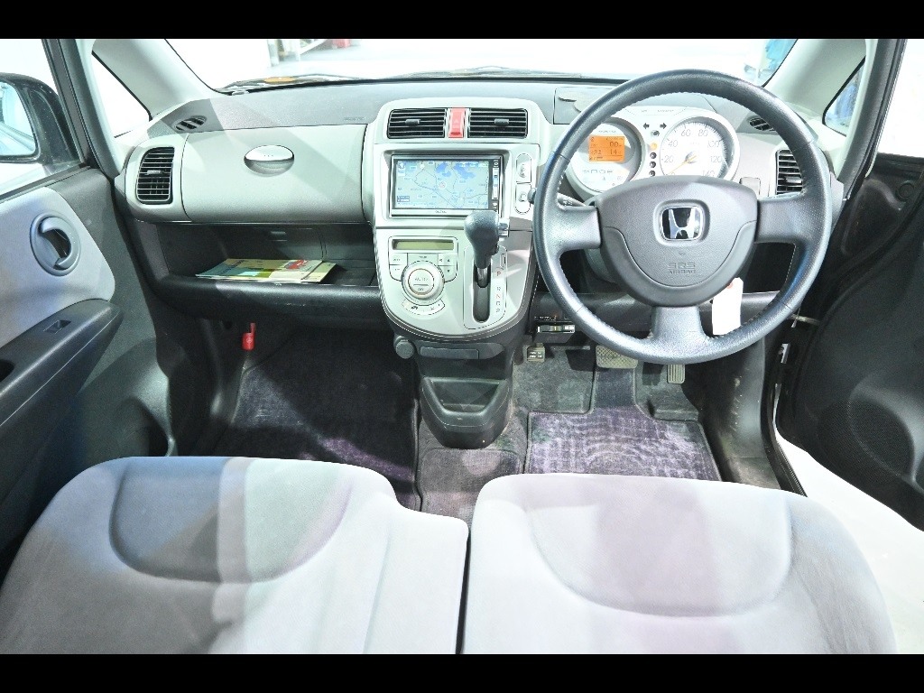 HONDA LIFE