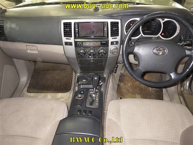 TOYOTA HILUX SURF