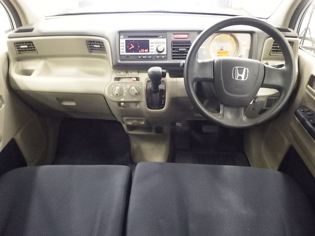 HONDA LIFE