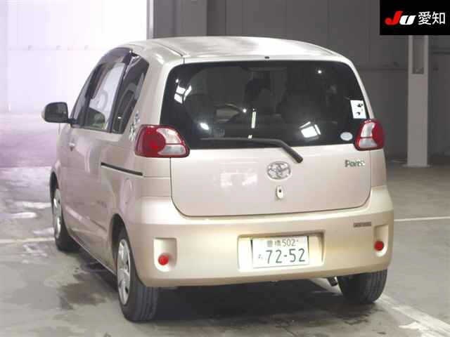 TOYOTA PORTE