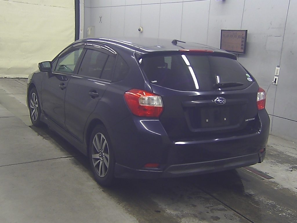 SUBARU IMPREZA