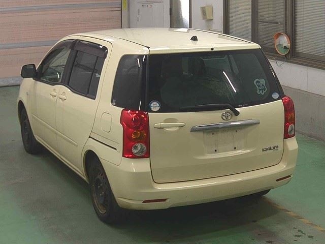 TOYOTA RAUM