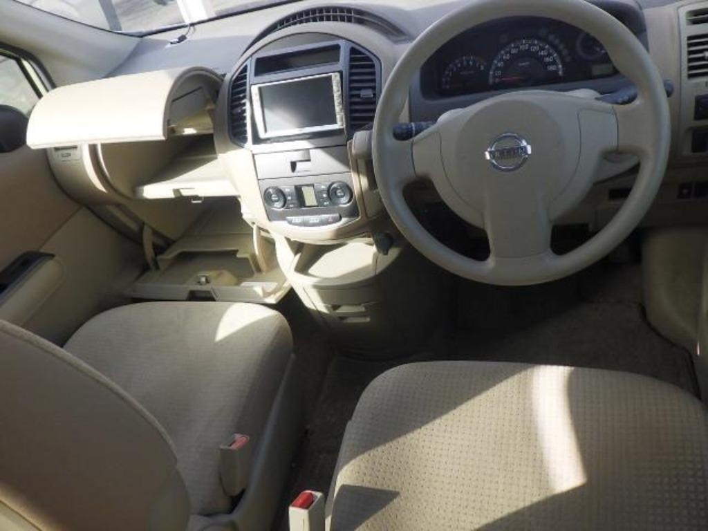 NISSAN LAFESTA