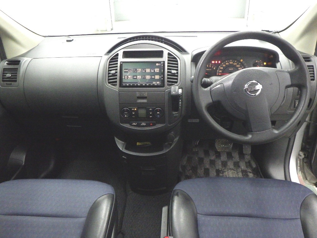 NISSAN LAFESTA