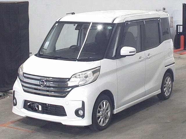 NISSAN DAYZ ROOX