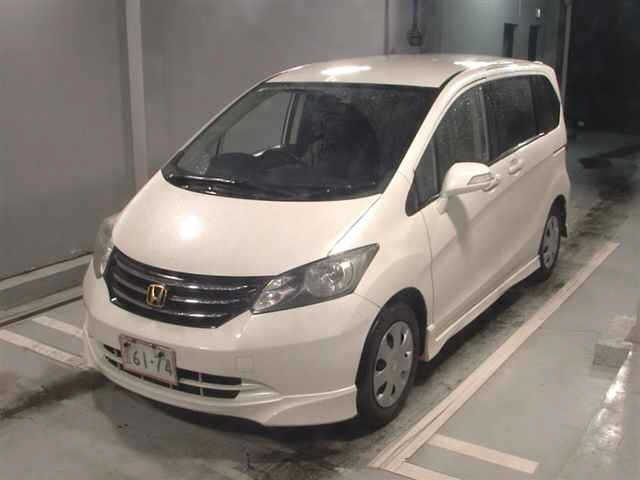 HONDA FREED