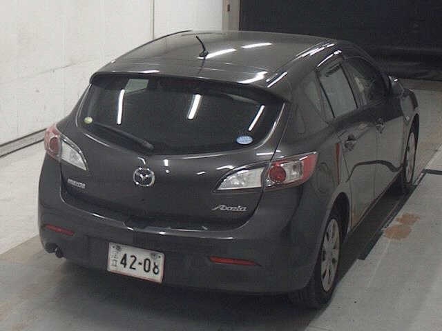 MAZDA AXELA