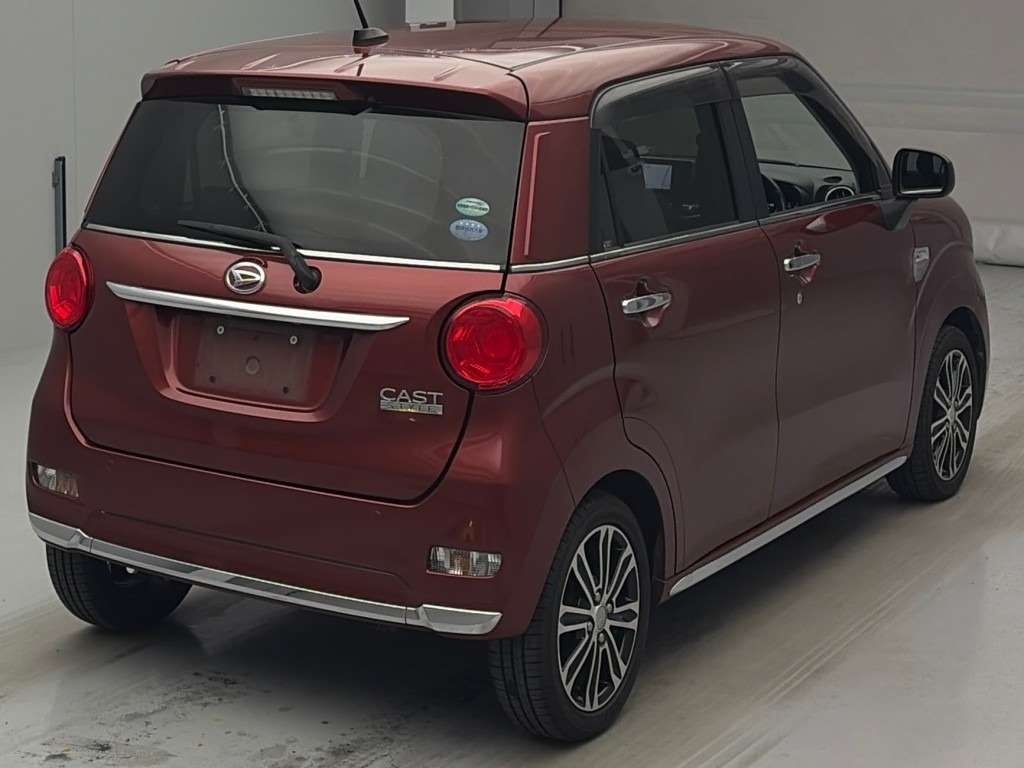 DAIHATSU CAST