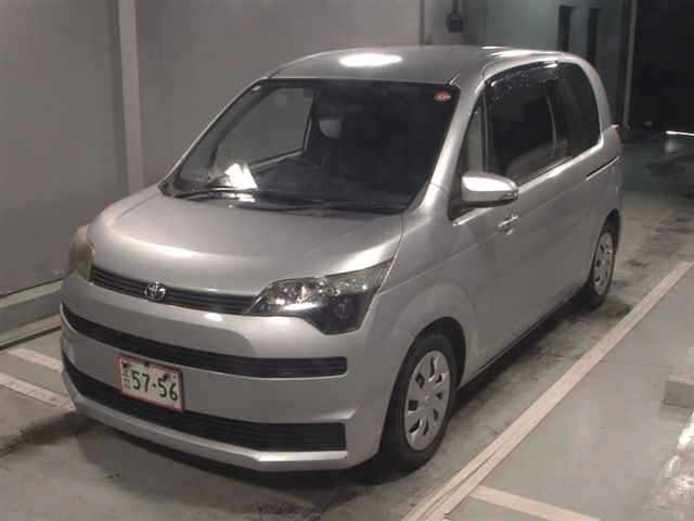 TOYOTA SPADE