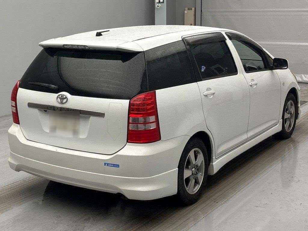 TOYOTA WISH