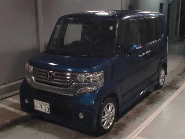 HONDA N-BOX