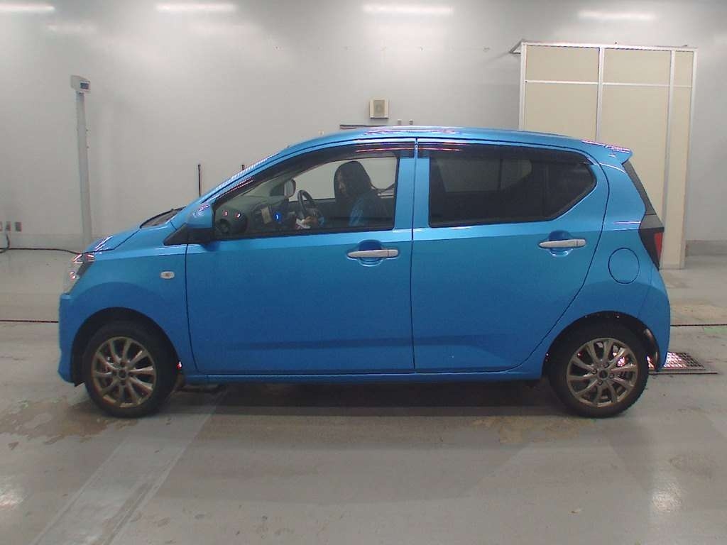TOYOTA PIXIS EPOCH