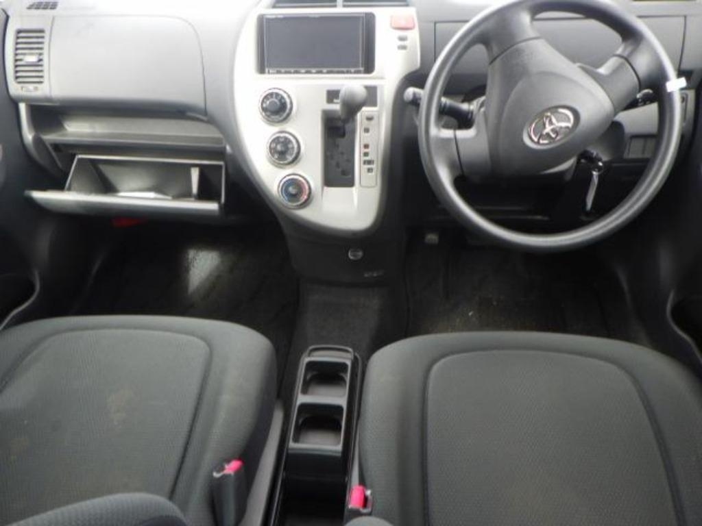 TOYOTA RACTIS