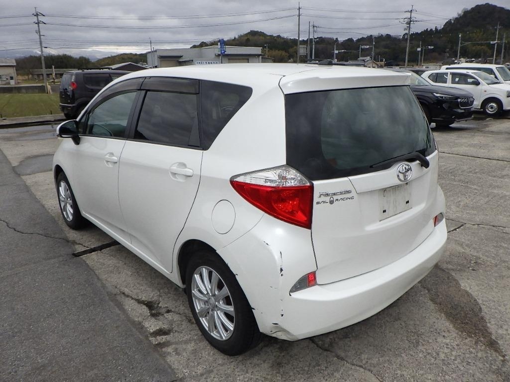 TOYOTA RACTIS