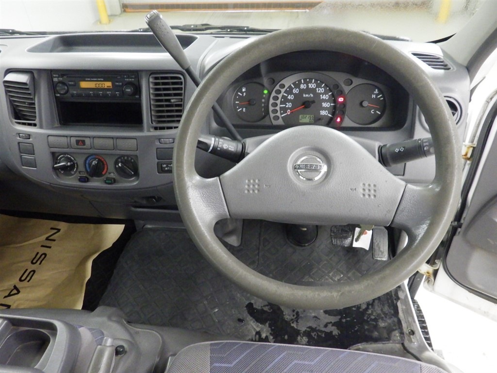 NISSAN CARAVAN
