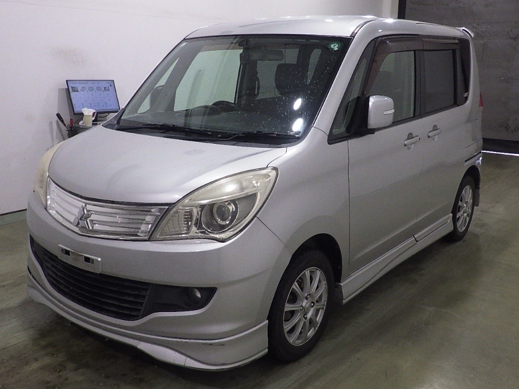 MITSUBISHI DELICA D:2