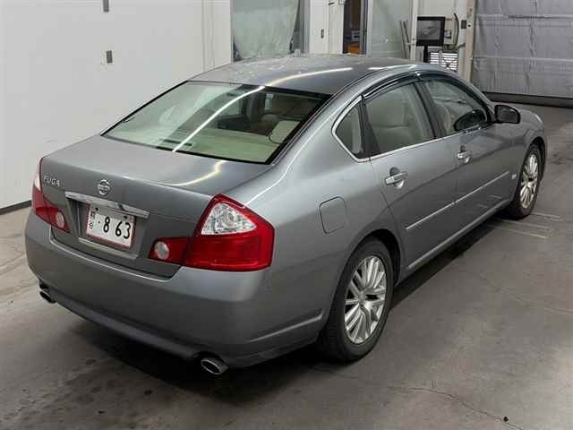 NISSAN FUGA