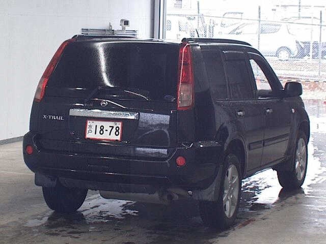 NISSAN X-TRAIL