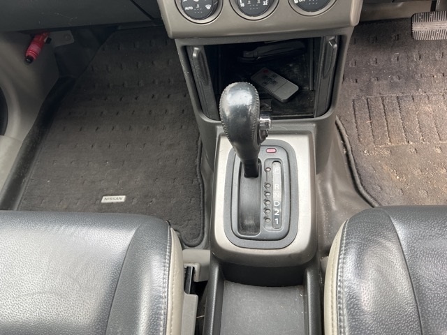NISSAN X-TRAIL