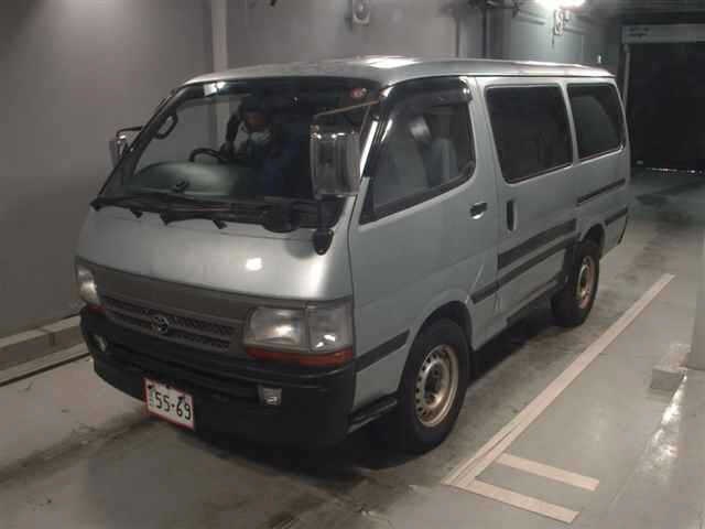 TOYOTA REGIUS ACE